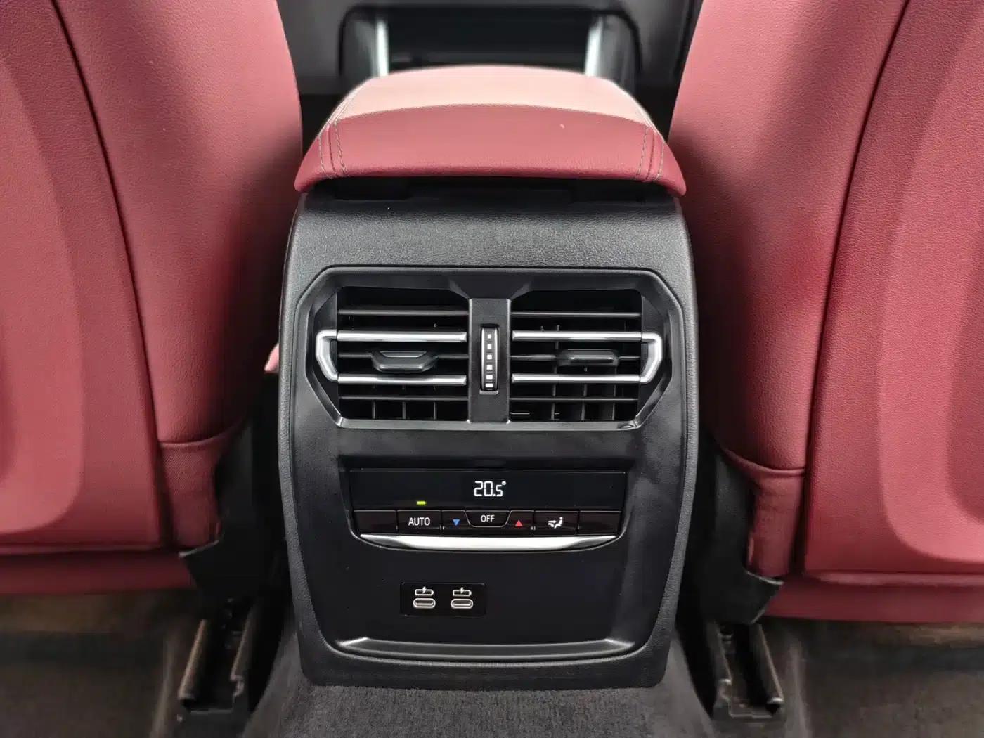 2024 BMW 3 Series 320Li M Sport Package — миниатюра 21