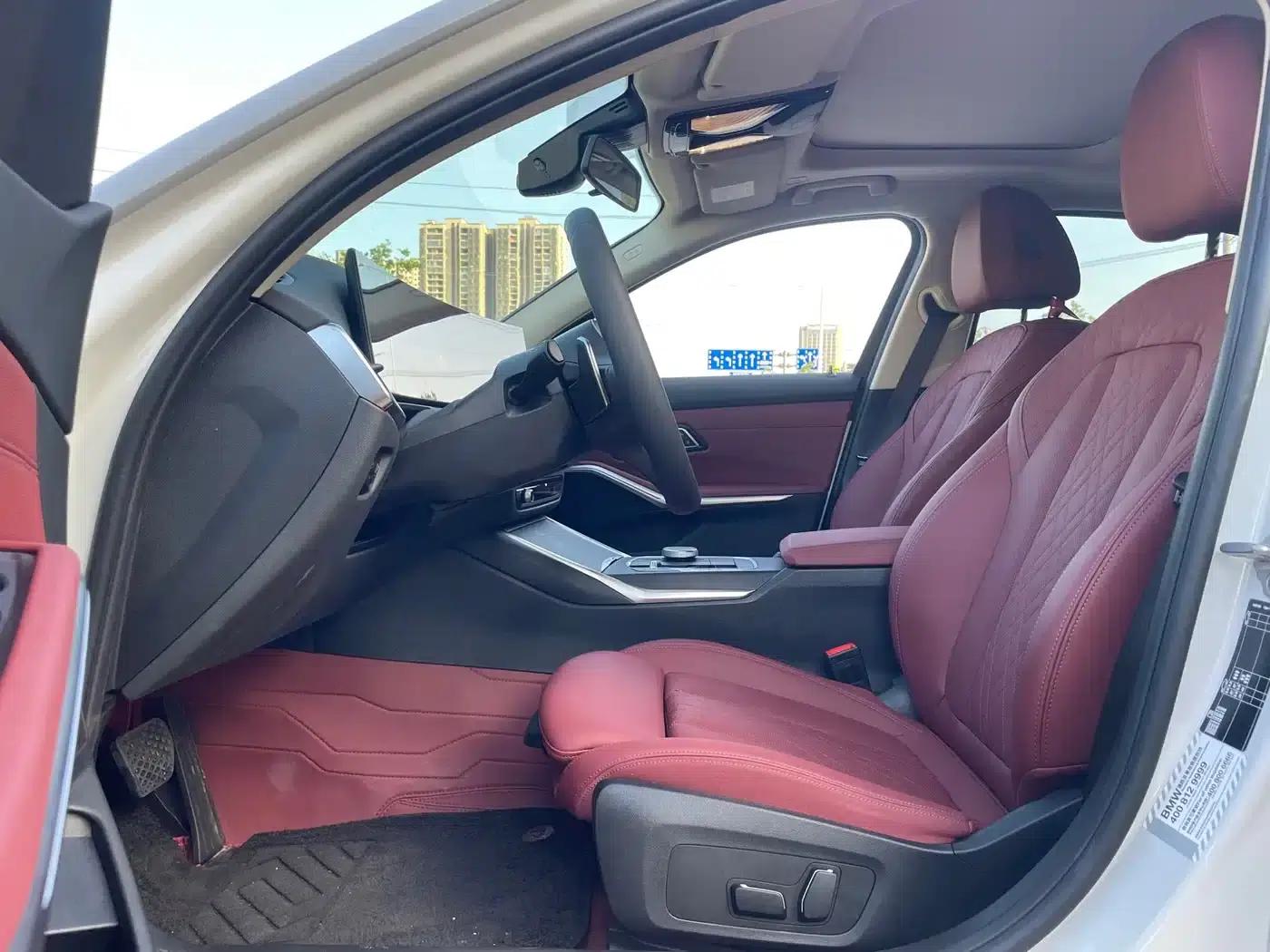 2024 BMW 3 Series 325i M Sport Package — миниатюра 16
