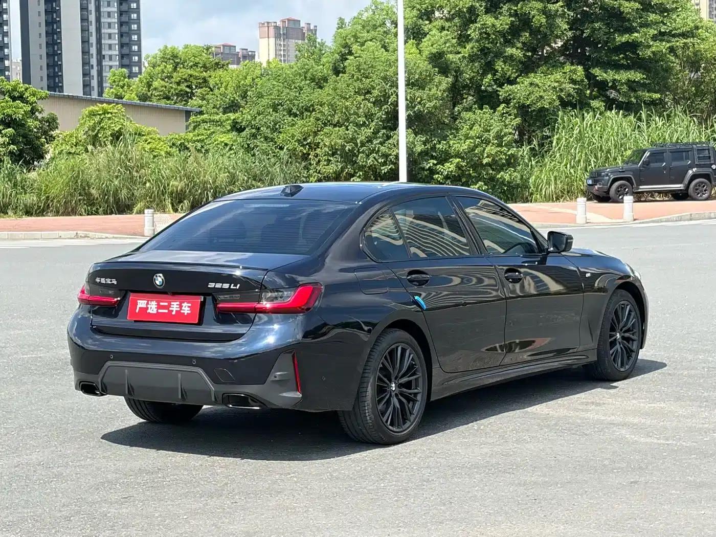 2024 BMW 3 Series 325Li M Sport Shadow Edition — миниатюра 9