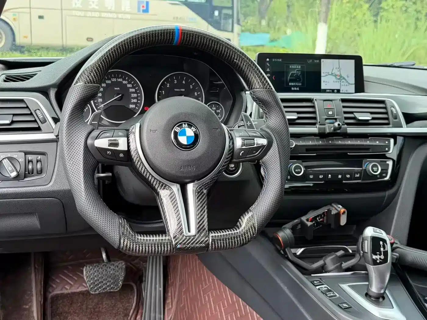 BMW 3 Series 2019 320Li Fashion Edition — миниатюра 5