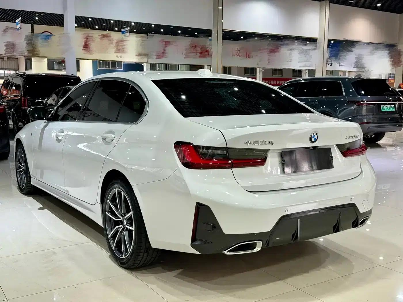 2023 BMW 3 Series 320Li M Sport Package — миниатюра 18