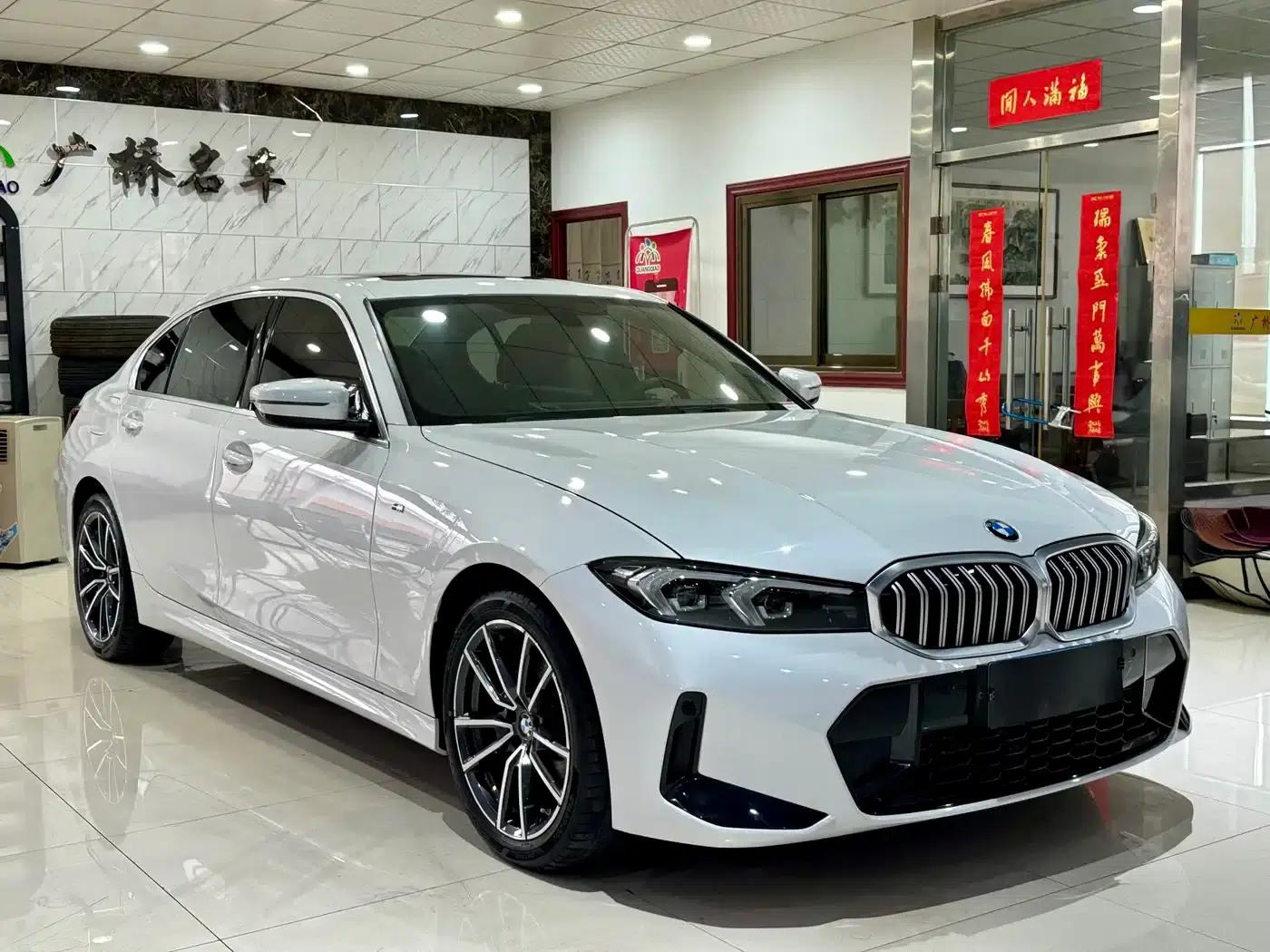 2023 BMW 3 Series 320Li M Sport Package — миниатюра 3