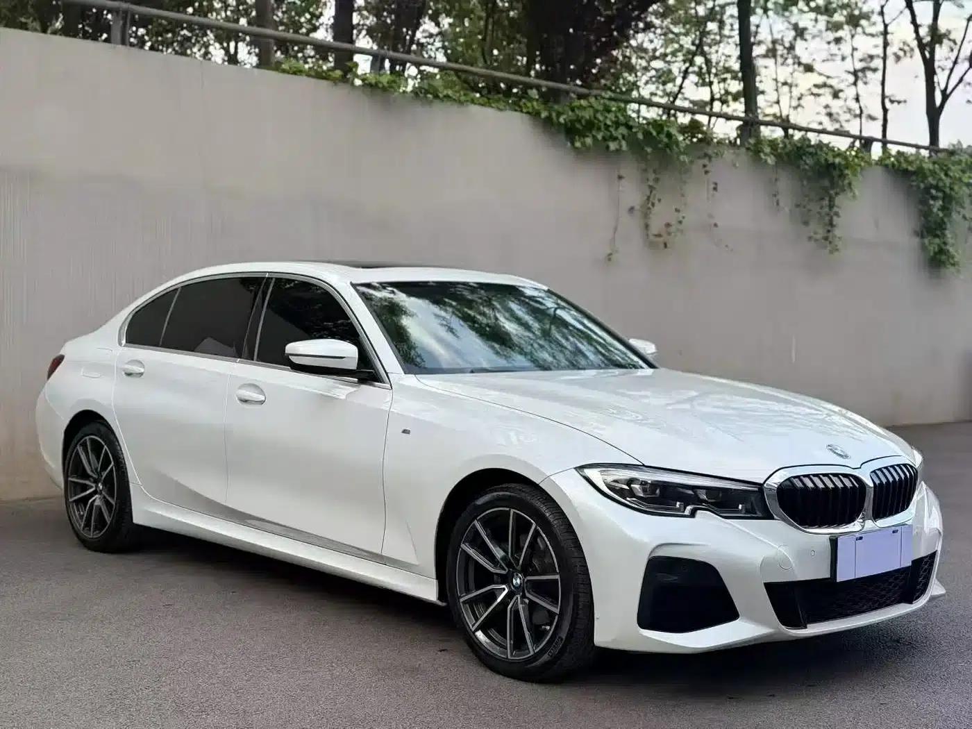 2022 BMW 3 Series 325Li M Sport Package — миниатюра 3