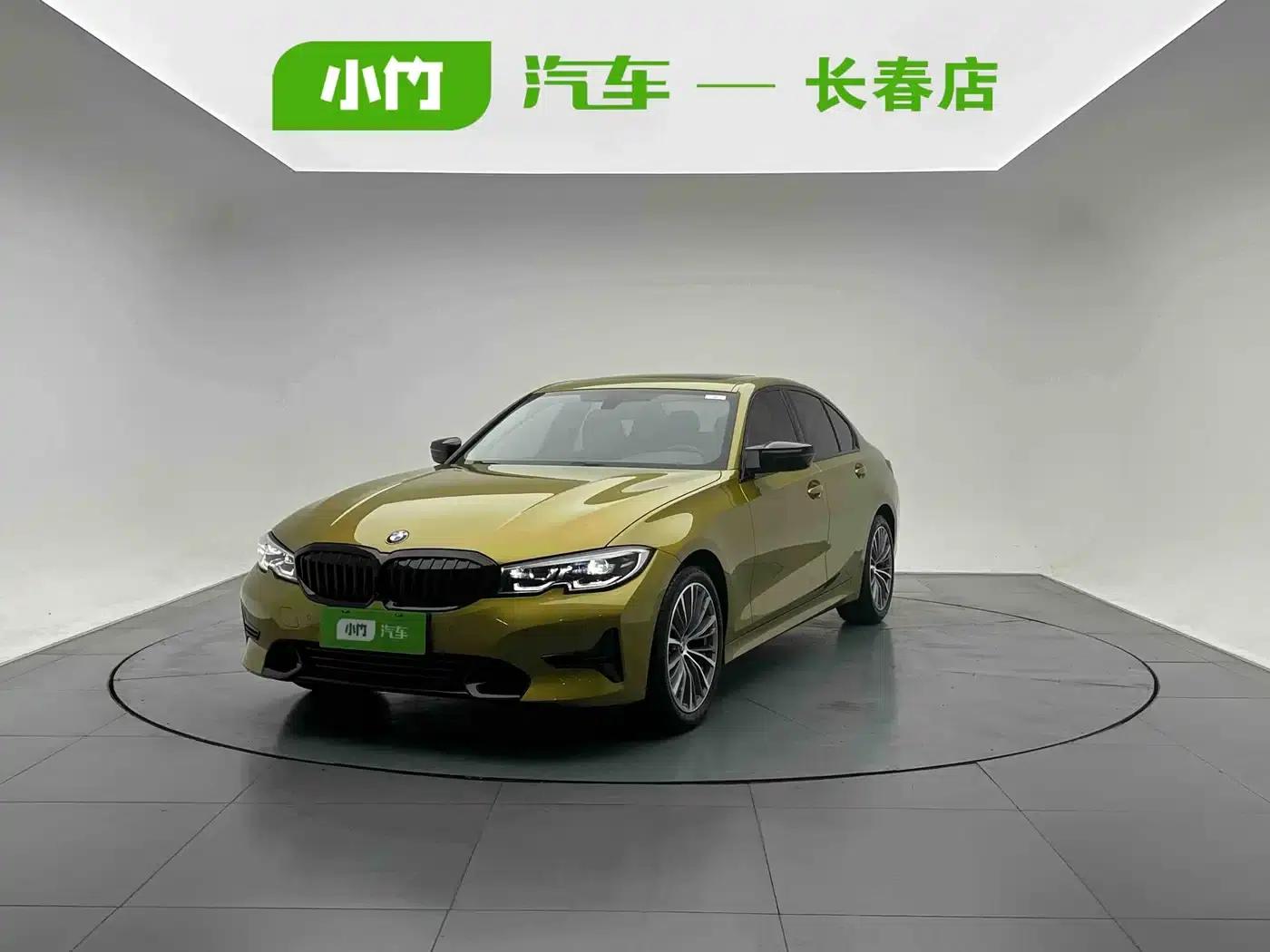 2022 BMW 3 Series 320i Sport Package — миниатюра 1