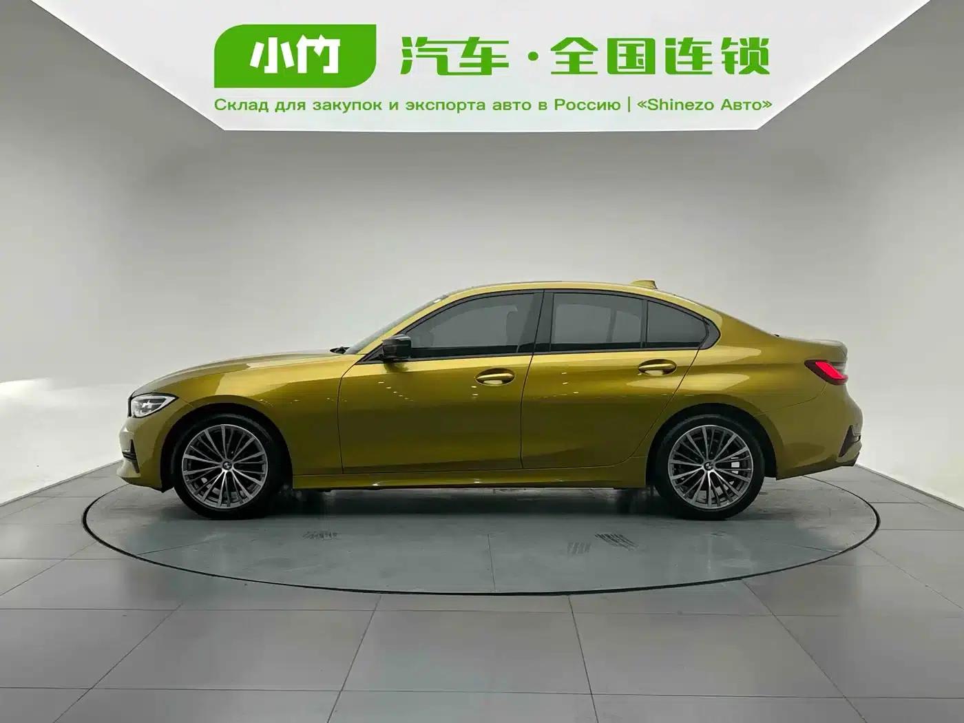2022 BMW 3 Series 320i Sport Package — миниатюра 3