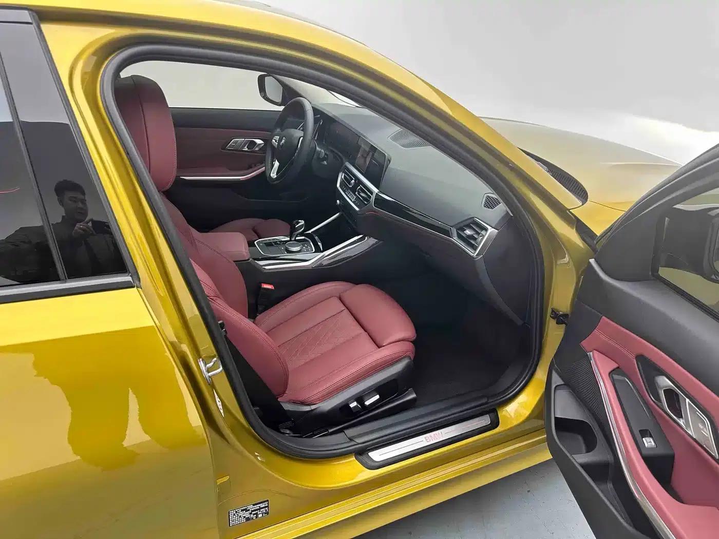 2022 BMW 3 Series 320i Sport Package — миниатюра 7