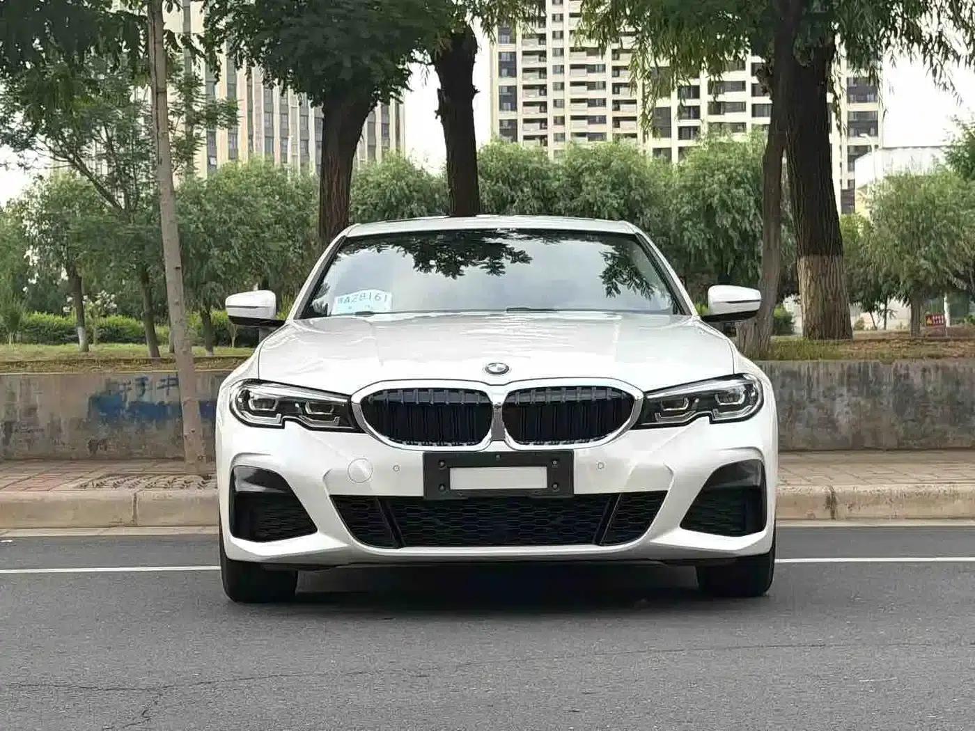 2020 BMW 3 Series 325i M Sport Package — миниатюра 2