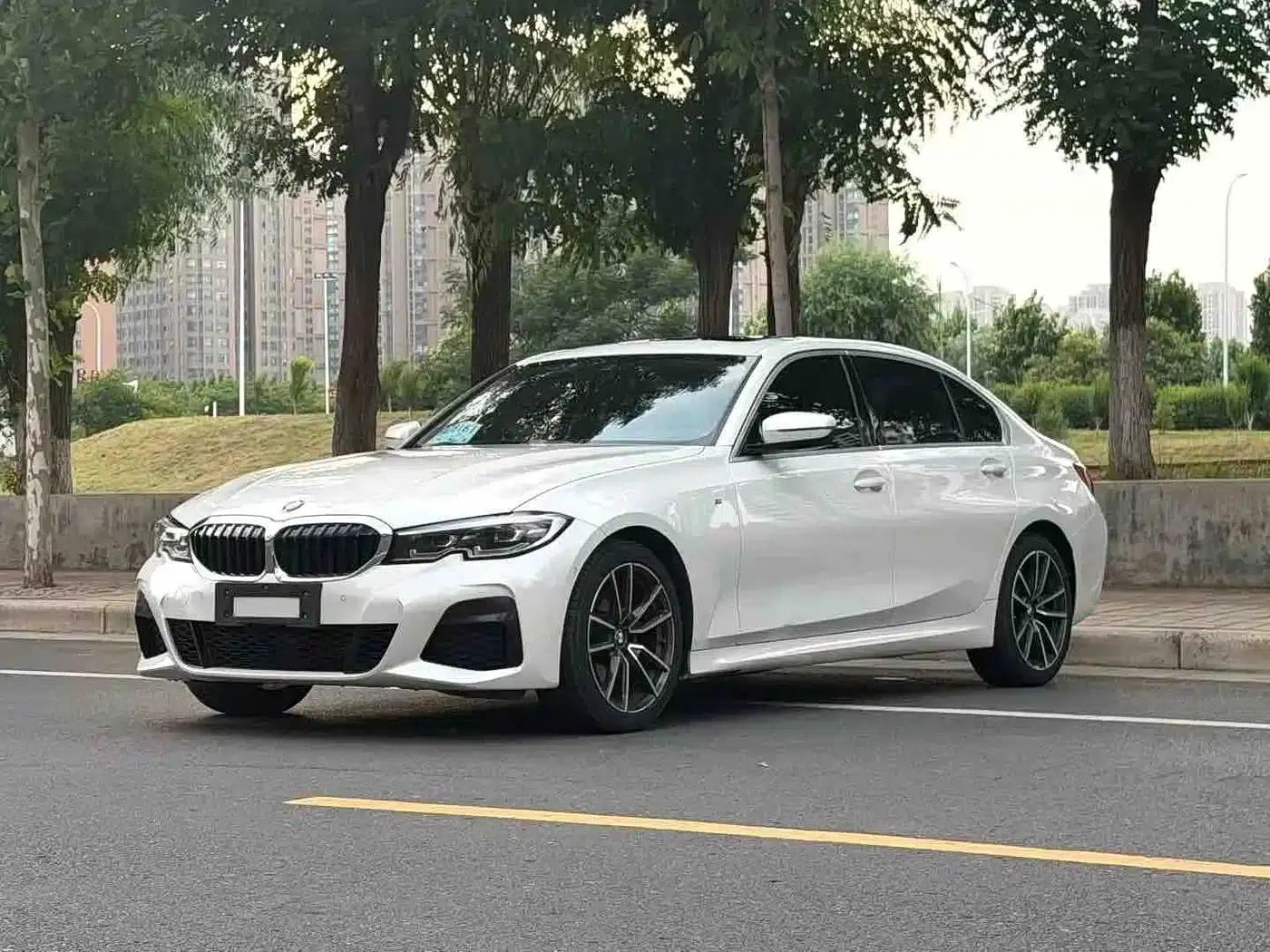 2020 BMW 3 Series 325i M Sport Package — миниатюра 3