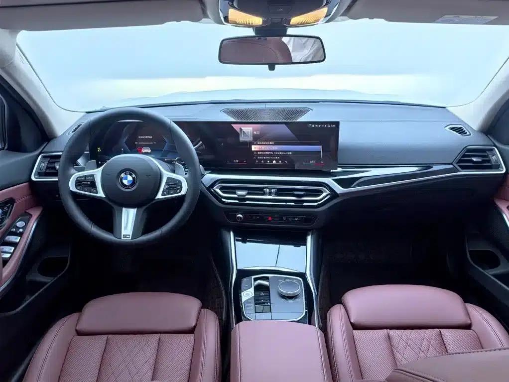 2023 BMW 3 Series 320i M Sport Package — миниатюра 12