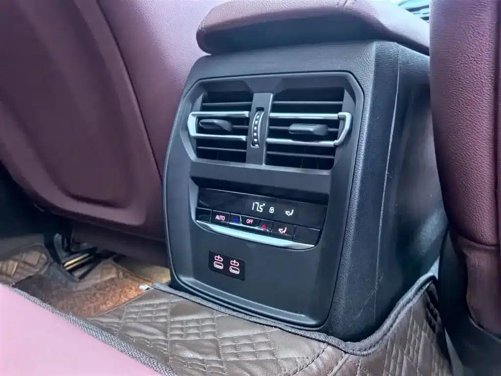 2023 BMW 3 Series 320i M Sport Package — миниатюра 20
