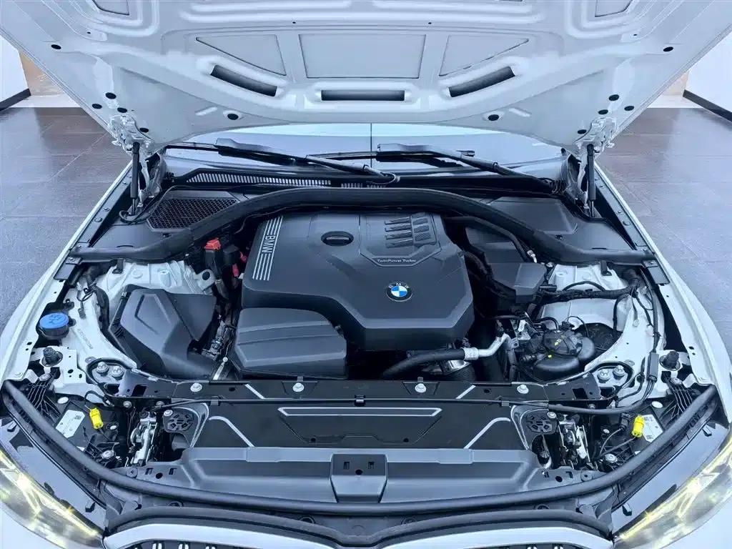 2023 BMW 3 Series 320i M Sport Package — миниатюра 22