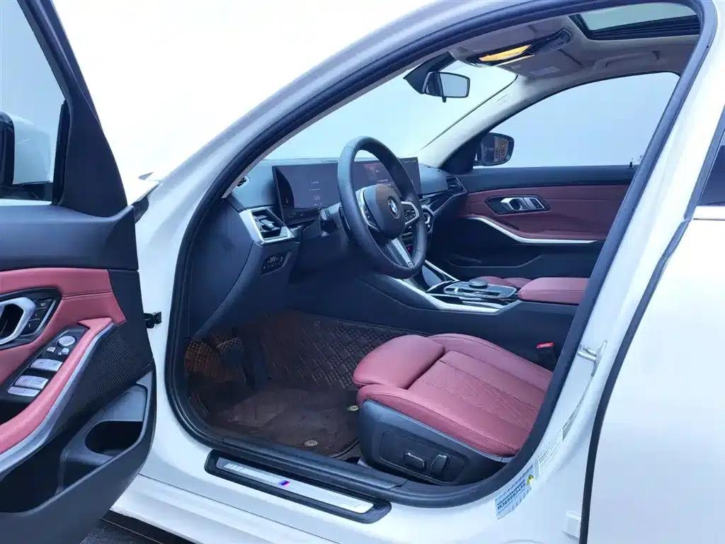 2023 BMW 3 Series 320i M Sport Package — миниатюра 7