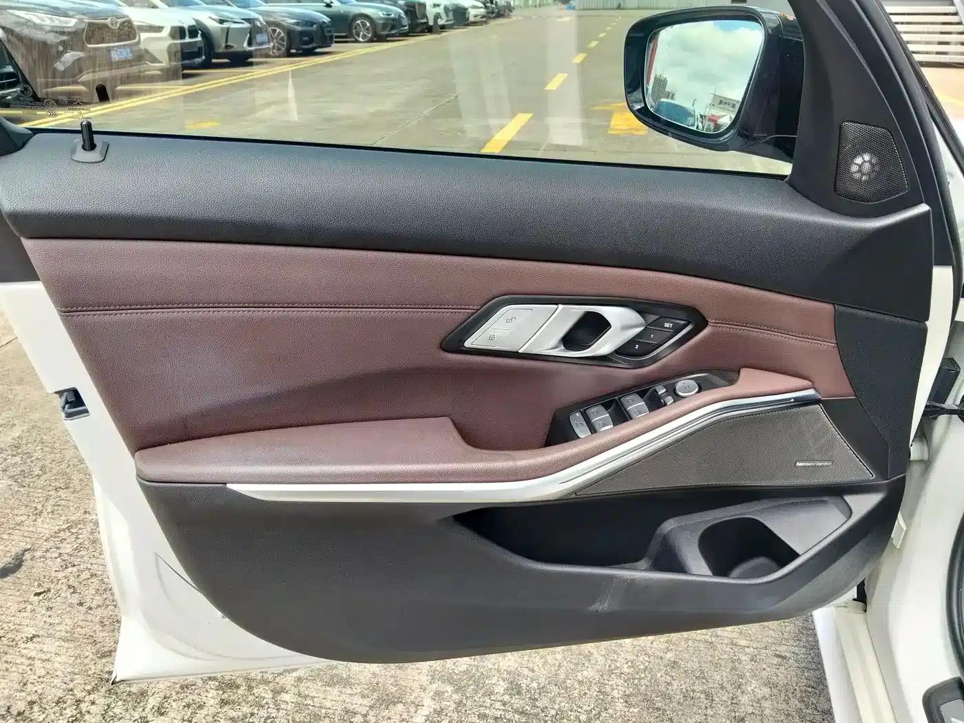2021 BMW 3 Series Facelift 325Li M Sport Shadow Edition — миниатюра 13