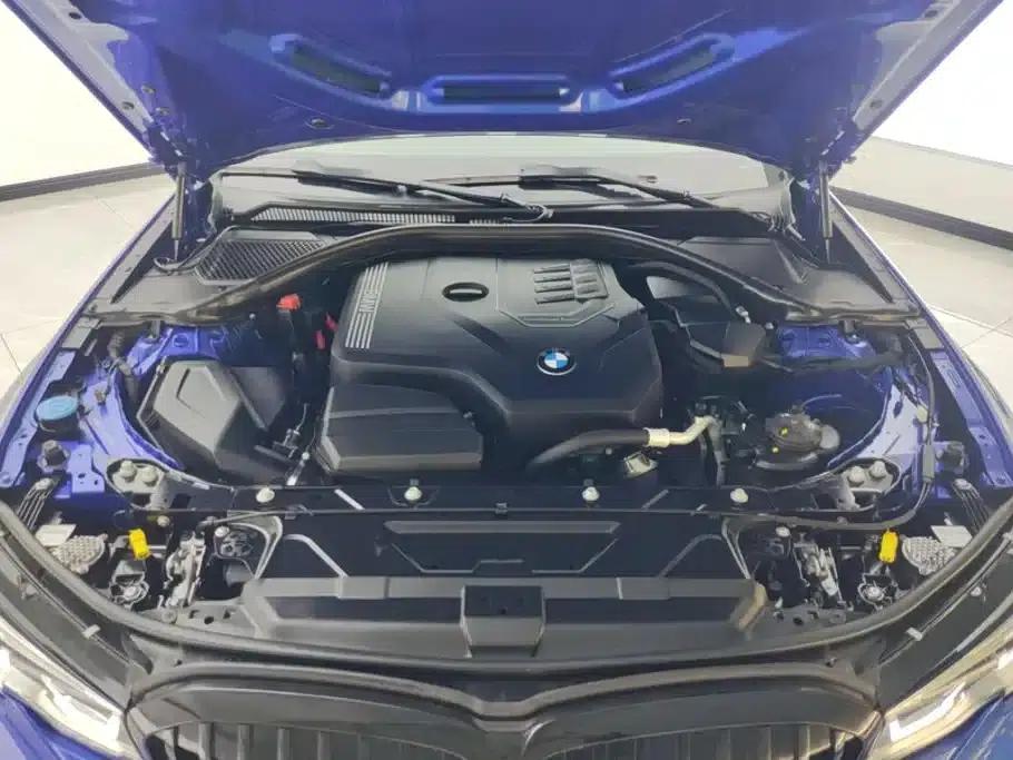 2022 BMW 3 Series 325Li M Sport Shadow Edition — миниатюра 10