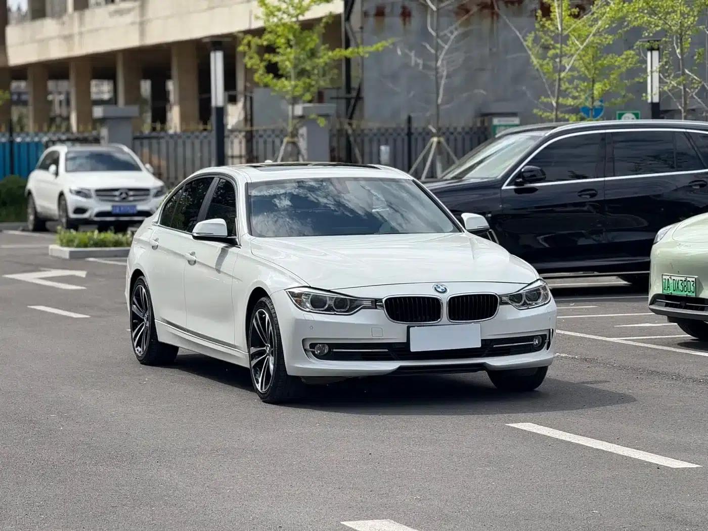 BMW 3 Series 2014 320Li Fashion Edition — миниатюра 3