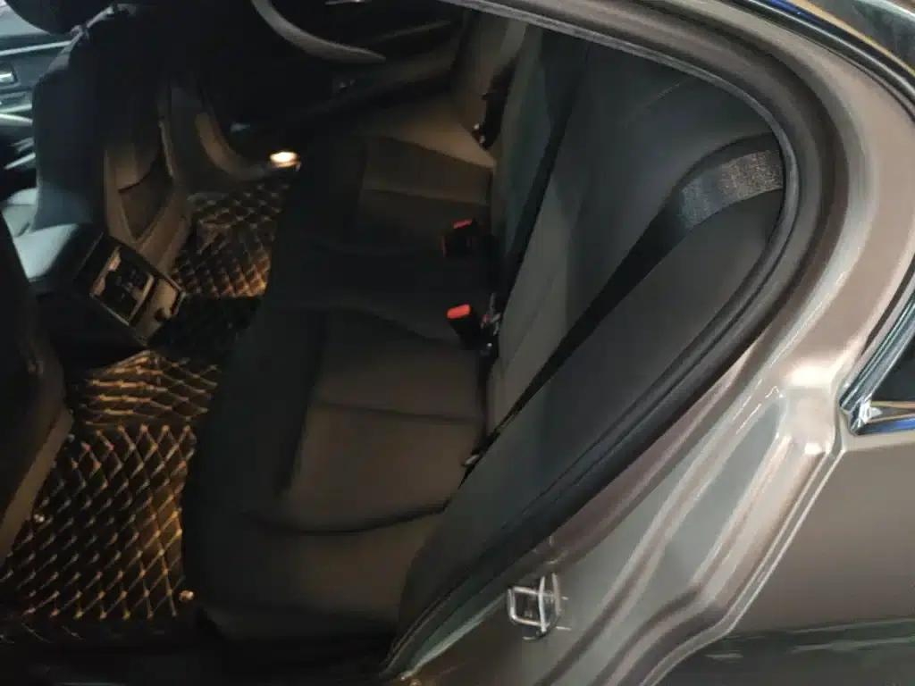 2016 BMW 3 Series 320Li Progressive — миниатюра 17