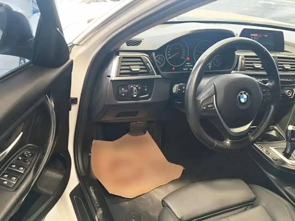 BMW 3 Series 2018 320Li Fashion Edition — миниатюра 12