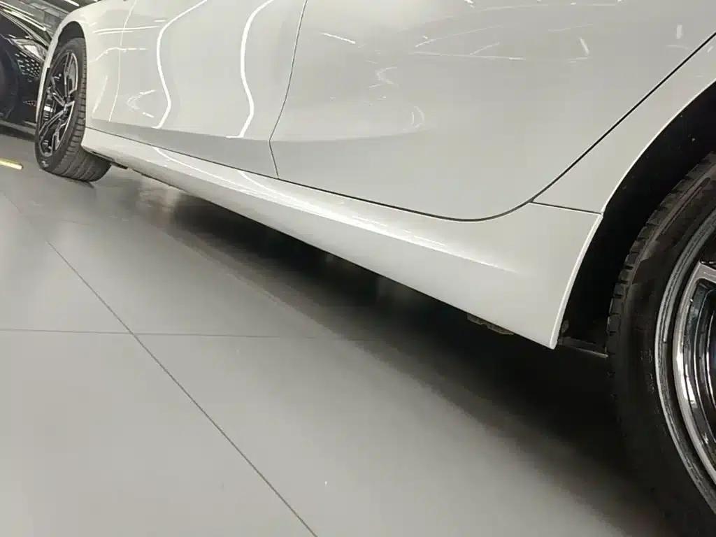 2022 BMW 3 Series 325i M Sport Package — миниатюра 22