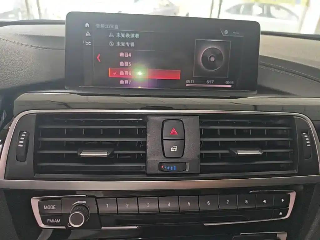 BMW 3 Series 2019 320Li Fashion Edition — миниатюра 13
