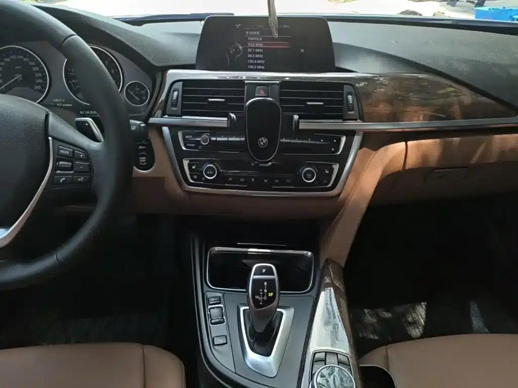 2015 BMW 3 Series 320Li Luxury Design Package — миниатюра 13