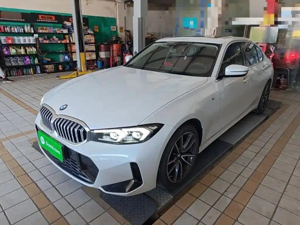 2023 BMW 3 Series 320Li M Sport Package — миниатюра 1