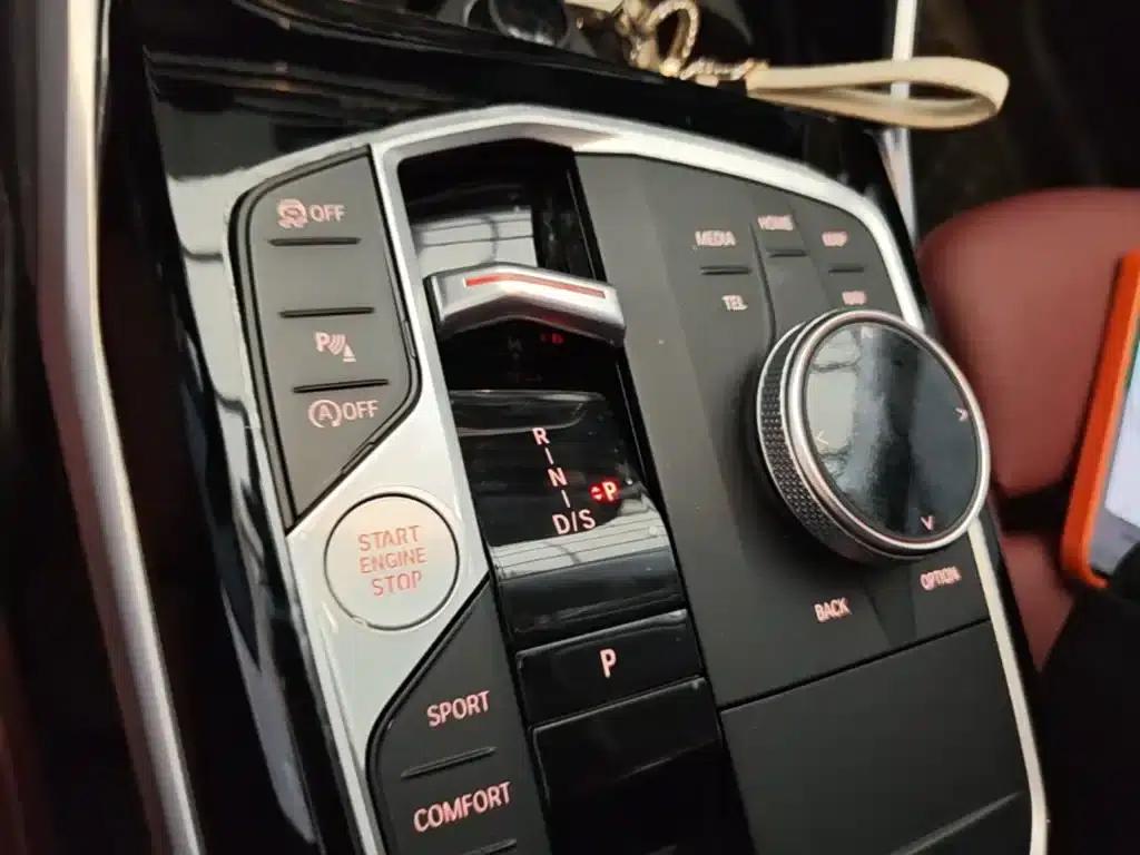 2023 BMW 3 Series 320Li M Sport Package — миниатюра 14