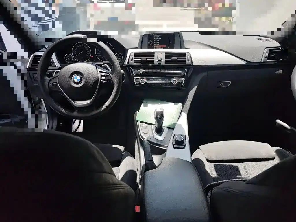 2017 BMW 3 Series 320i M Sport — миниатюра 13