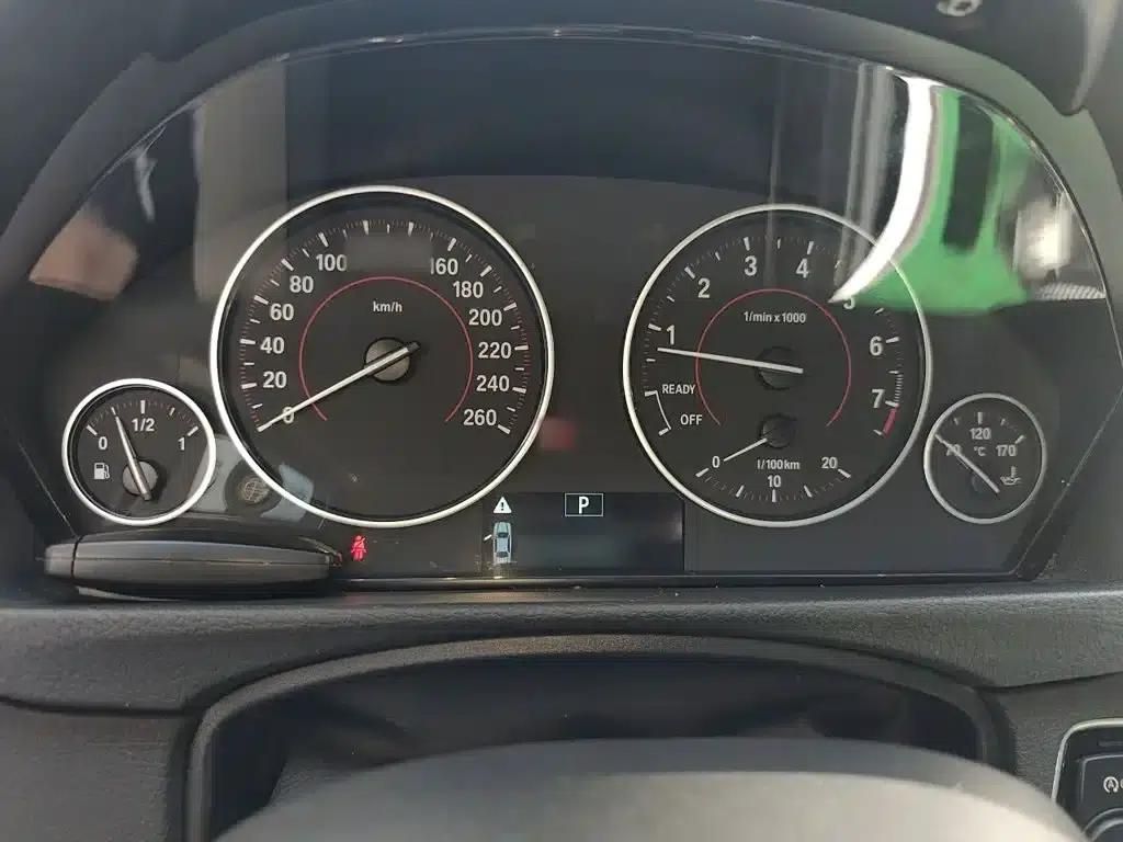2017 BMW 3 Series 320i M Sport — миниатюра 4