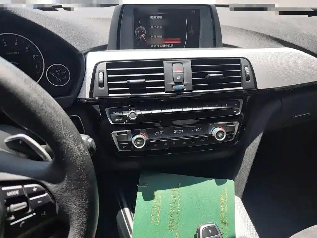 2017 BMW 3 Series 320i M Sport — миниатюра 6