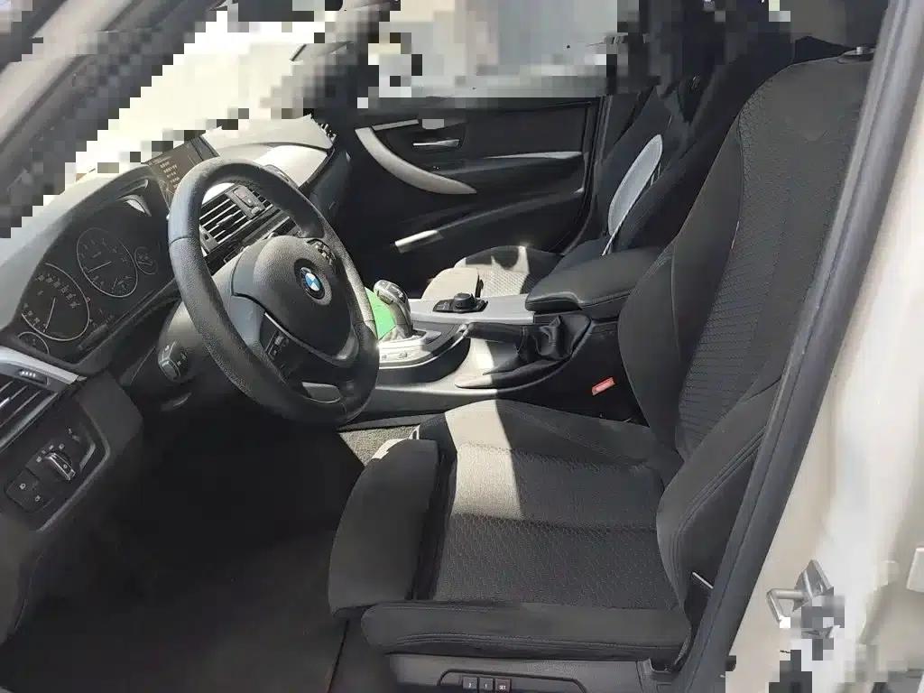 2017 BMW 3 Series 320i M Sport — миниатюра 8
