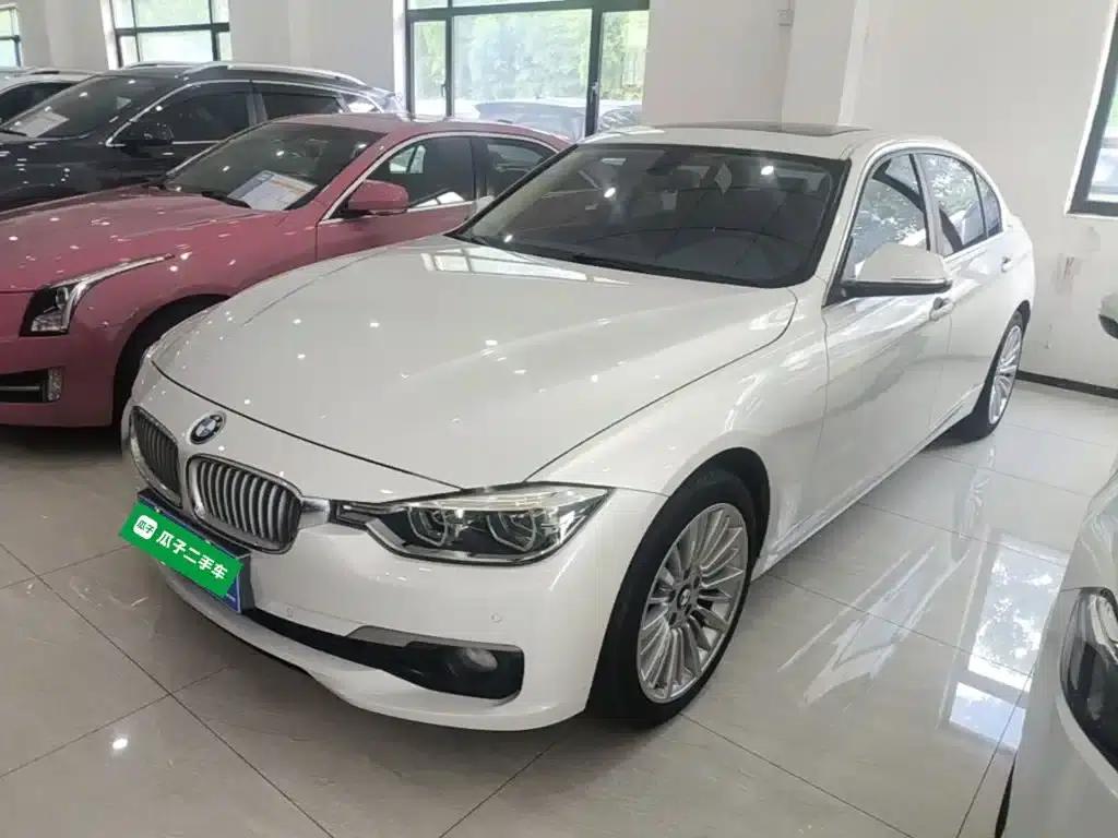 BMW 3 Series 2018 320Li Fashion Edition — миниатюра 1