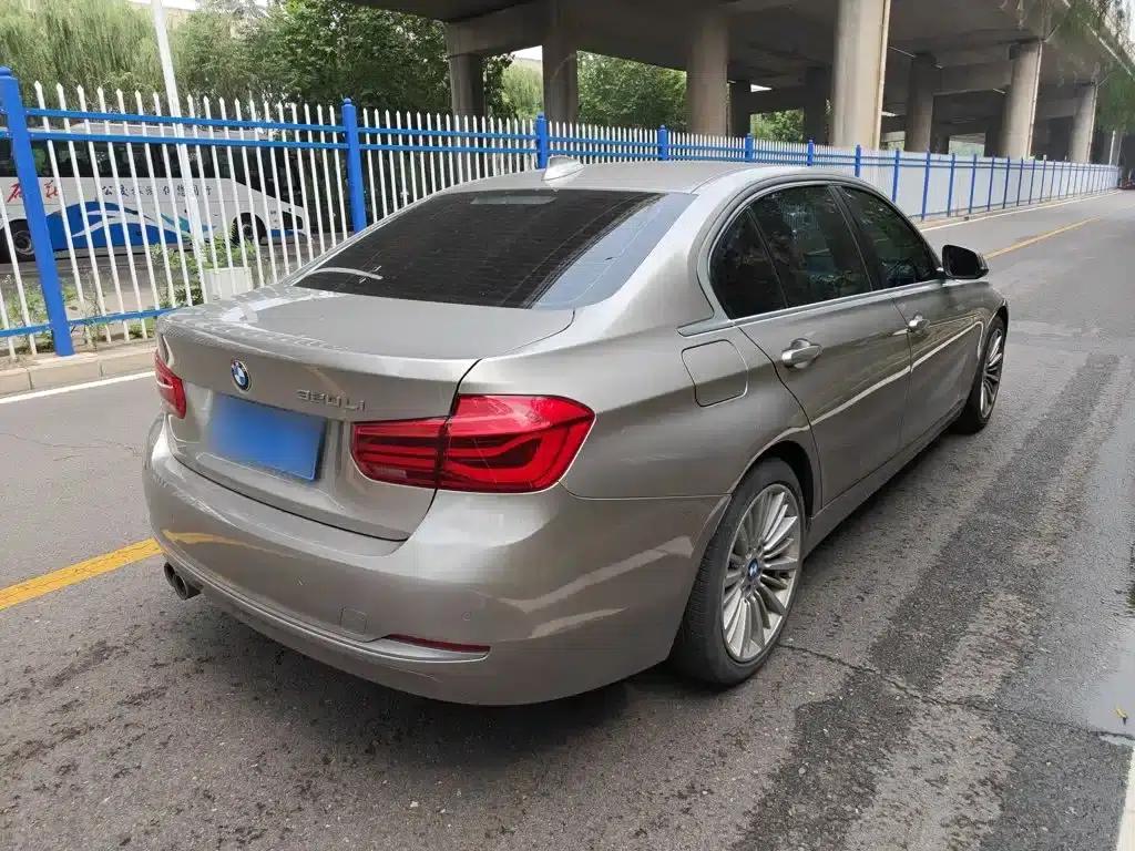 BMW 3 Series 2018 320Li Fashion Edition — миниатюра 12
