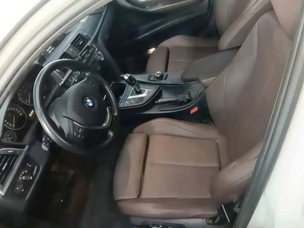 BMW 3 Series 2018 320Li Fashion Edition — миниатюра 15