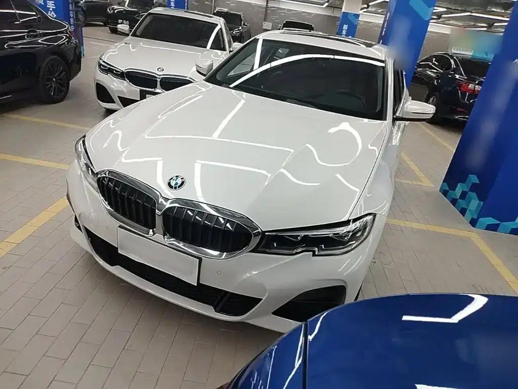 2022 BMW 3 Series 320Li M Sport Package — миниатюра 2