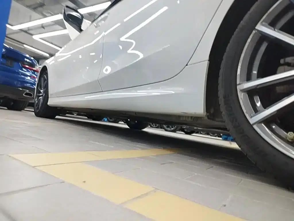 2022 BMW 3 Series 320Li M Sport Package — миниатюра 22