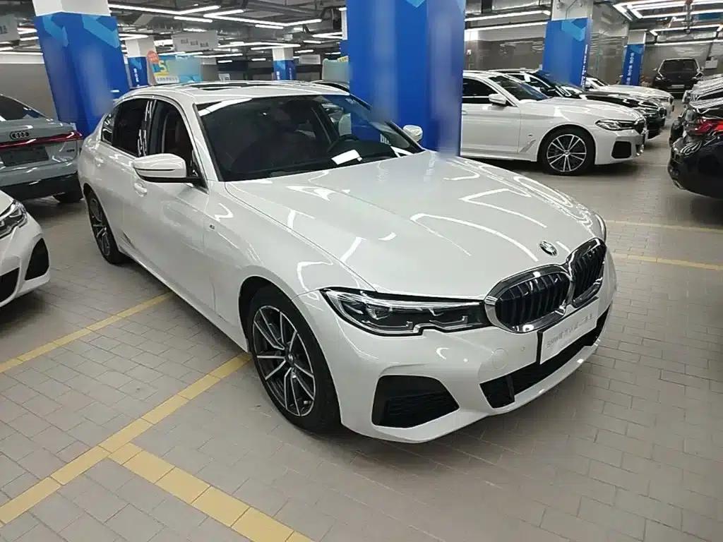 2022 BMW 3 Series 320Li M Sport Package — миниатюра 4