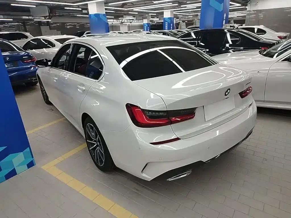 2022 BMW 3 Series 320Li M Sport Package — миниатюра 5