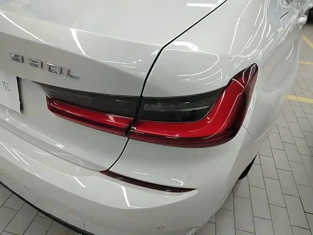 2022 BMW 3 Series 320Li M Sport Package — миниатюра 8