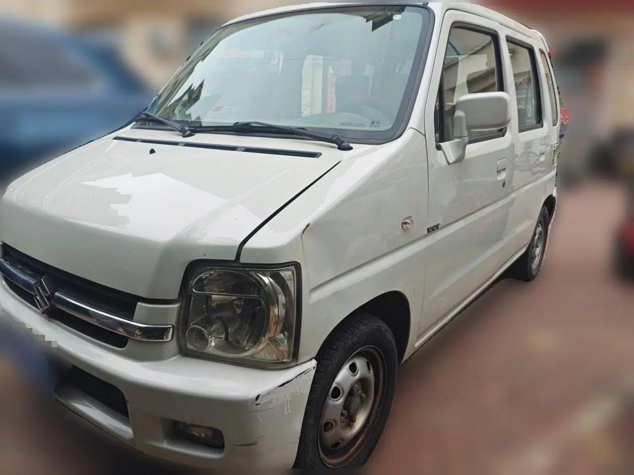 Suzuki Wagon R 2016 1.4L Manual Value Model — миниатюра 1