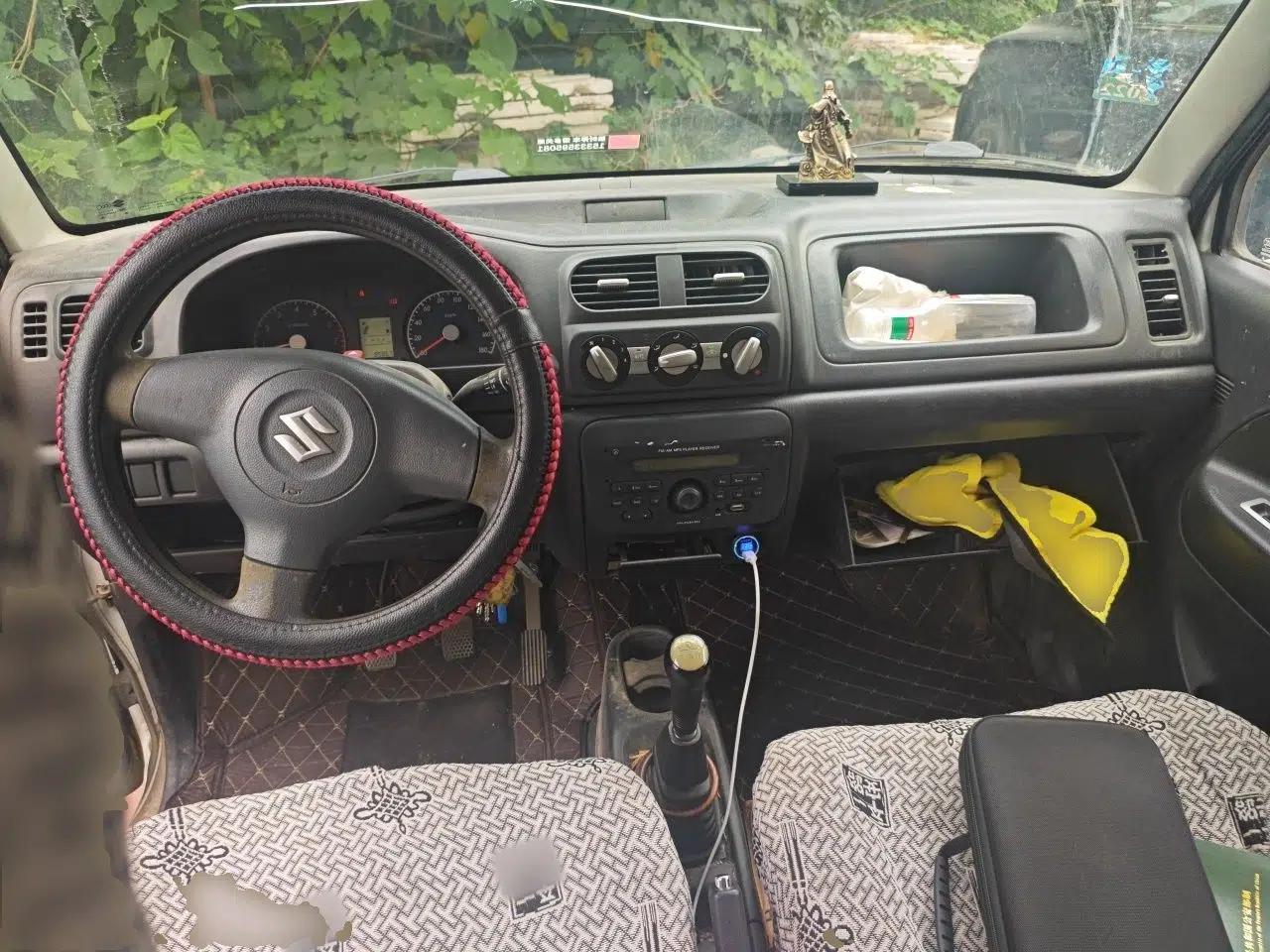 Suzuki Wagon R 2016 1.4L Manual Value Model — миниатюра 9