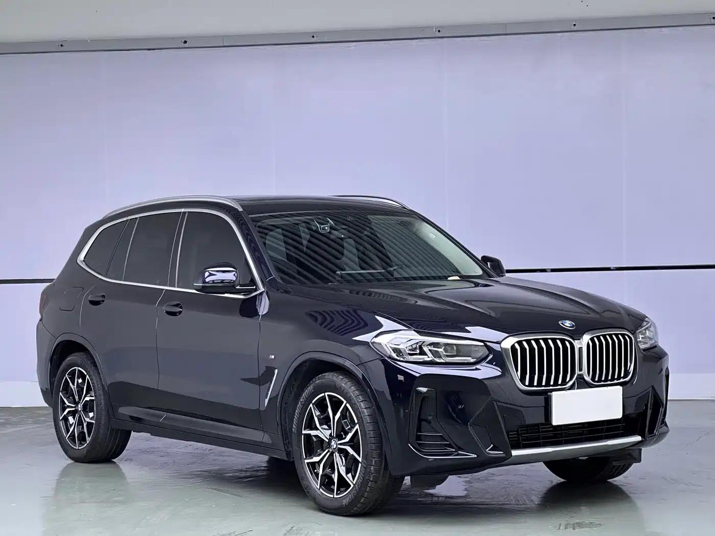 2022 BMW X3 xDrive25i M Sport Package — миниатюра 3