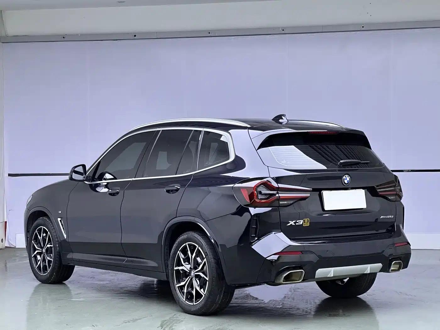 2022 BMW X3 xDrive25i M Sport Package — миниатюра 4