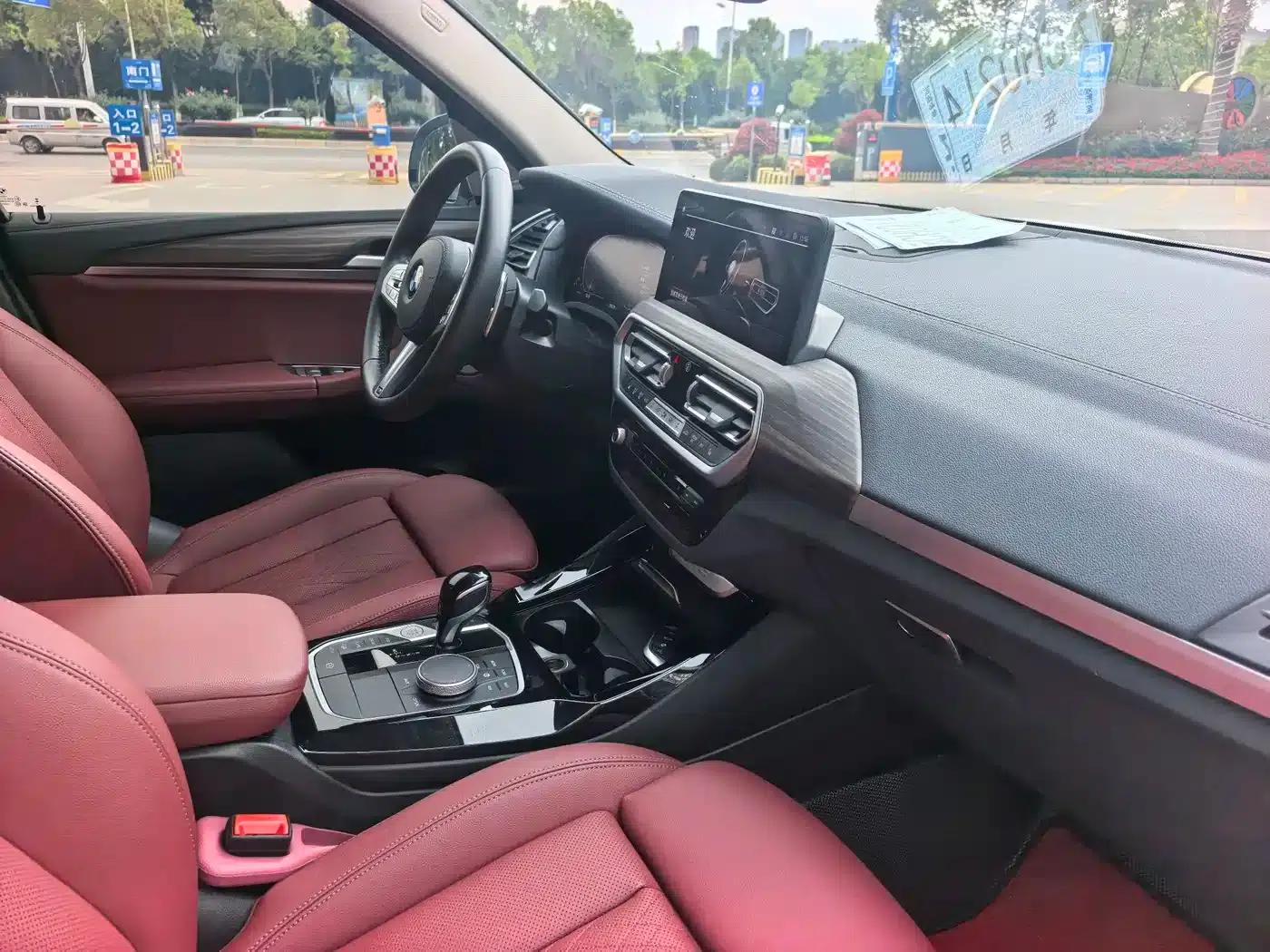 BMW X3 2023 xDrive30i Luxury M Sport Package — миниатюра 11