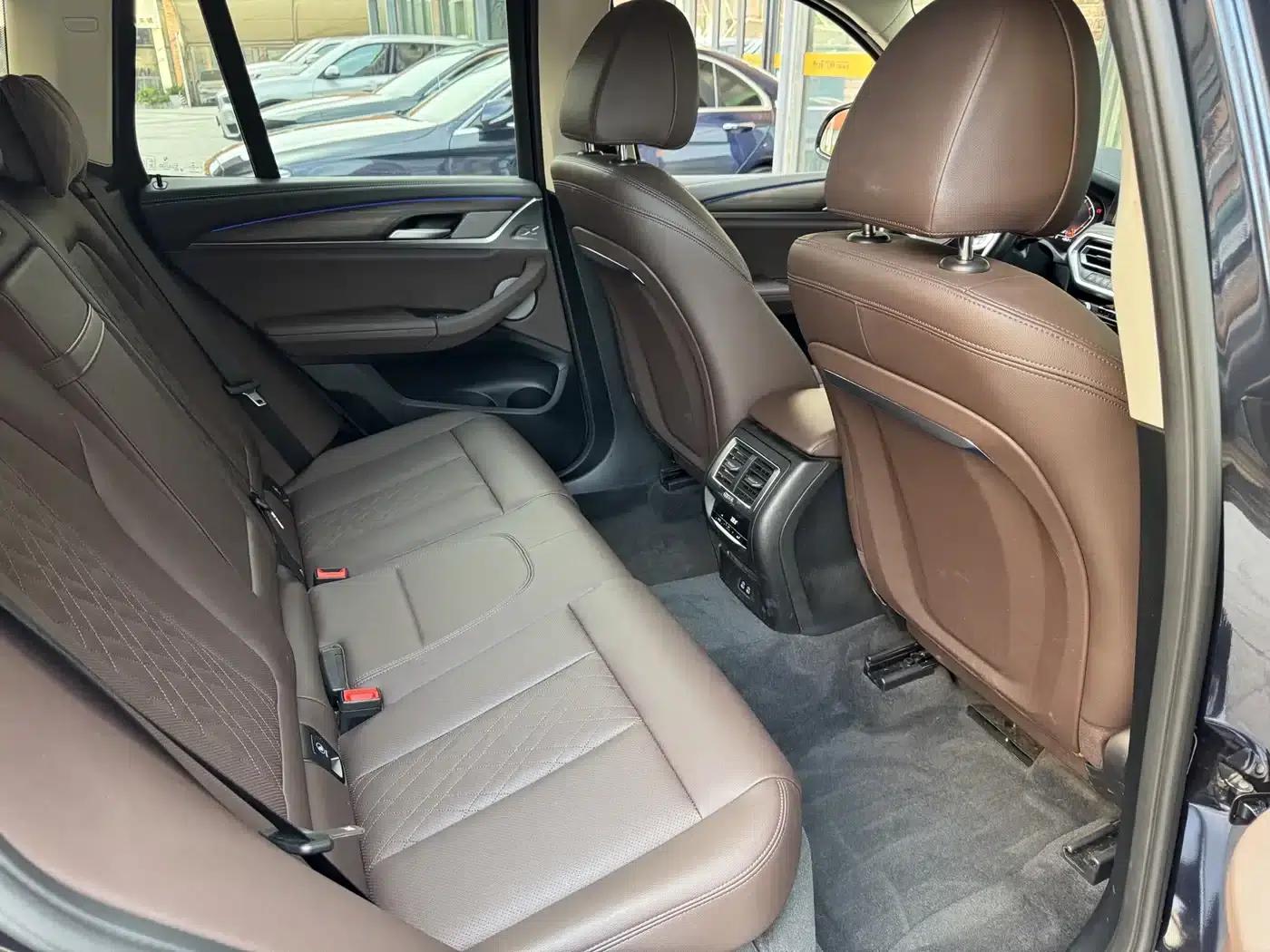 BMW X3 2022 xDrive30i Leading Edition M Sport Package — миниатюра 19