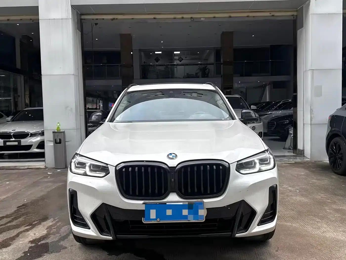 BMW X3 2023 xDrive30i Leading Edition M Sport Package — миниатюра 1