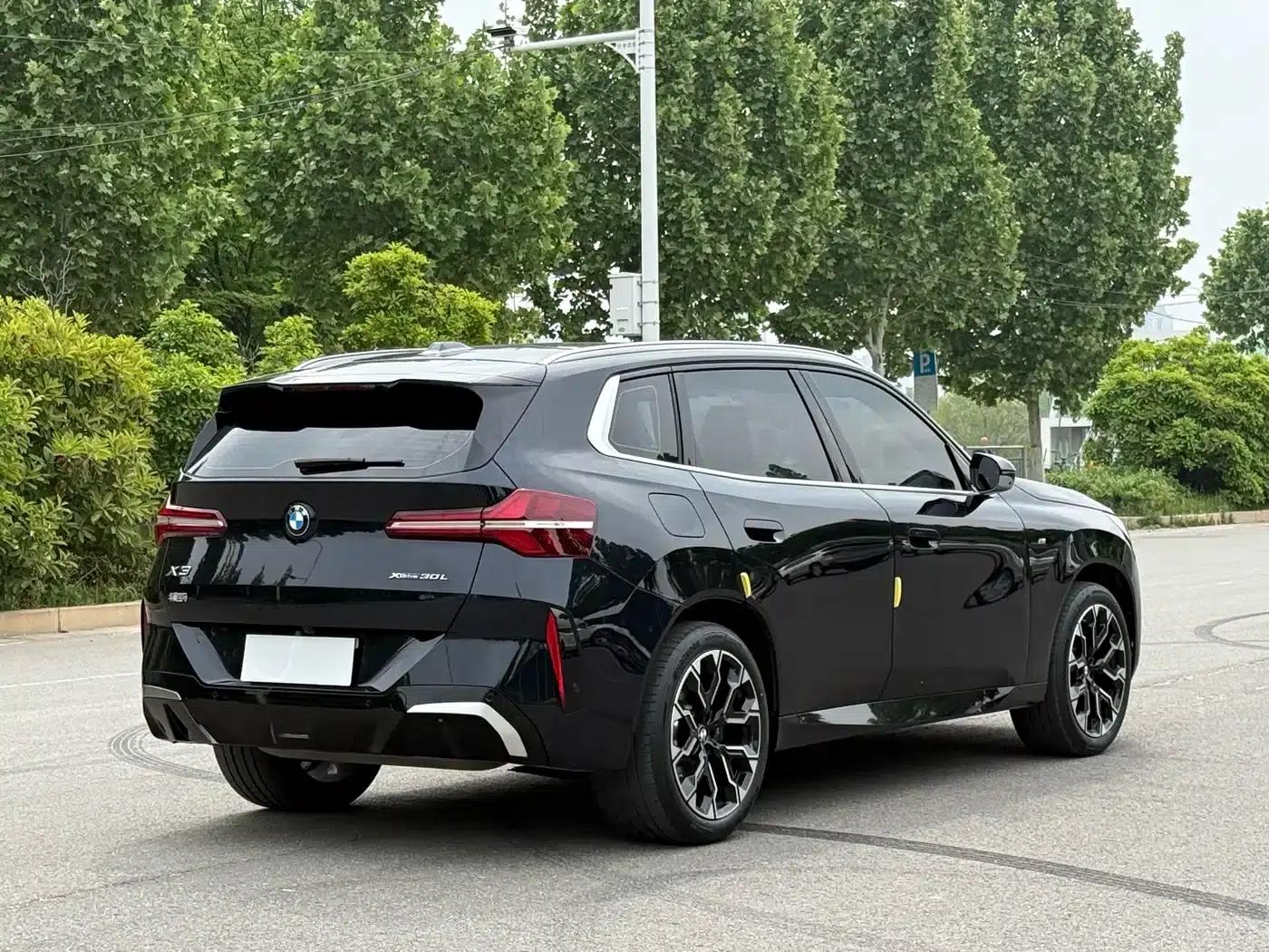 BMW X3 2025 xDrive30L Luxury M Sport Package — миниатюра 16