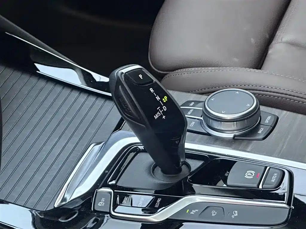 BMW X3 2020 xDrive28i Luxury Package — миниатюра 11