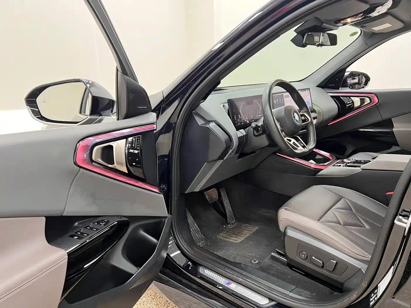 BMW X3 2025 xDrive30L Luxury M Sport Package — миниатюра 15
