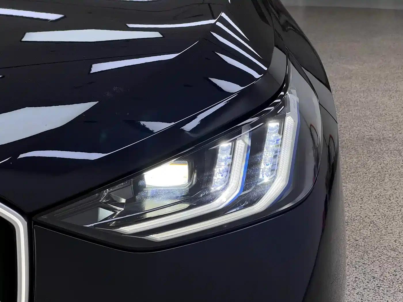 BMW X3 2025 xDrive30L Luxury M Sport Package — миниатюра 9