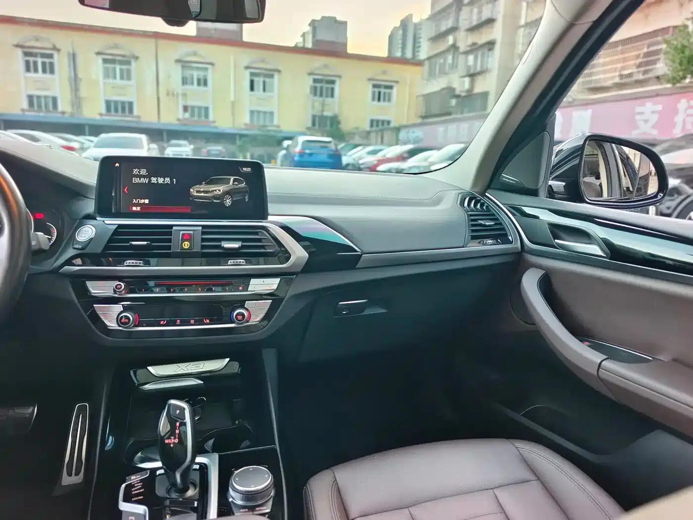 BMW X3 2018 xDrive25i M Sport Package (China V emission standard) — миниатюра 9